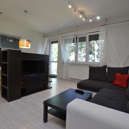 Apartament Bursztynowy Z Garazem -Centrum Gliwic Гливице Екстериор снимка
