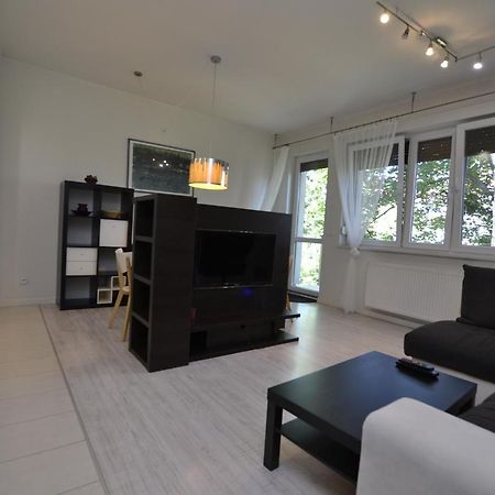 Apartament Bursztynowy Z Garazem -Centrum Gliwic Гливице Екстериор снимка
