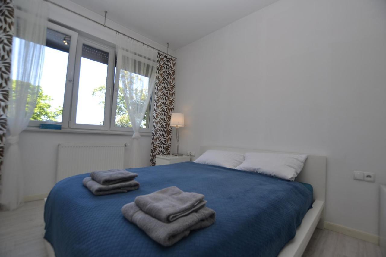 Apartament Bursztynowy Z Garazem -Centrum Gliwic Гливице Екстериор снимка