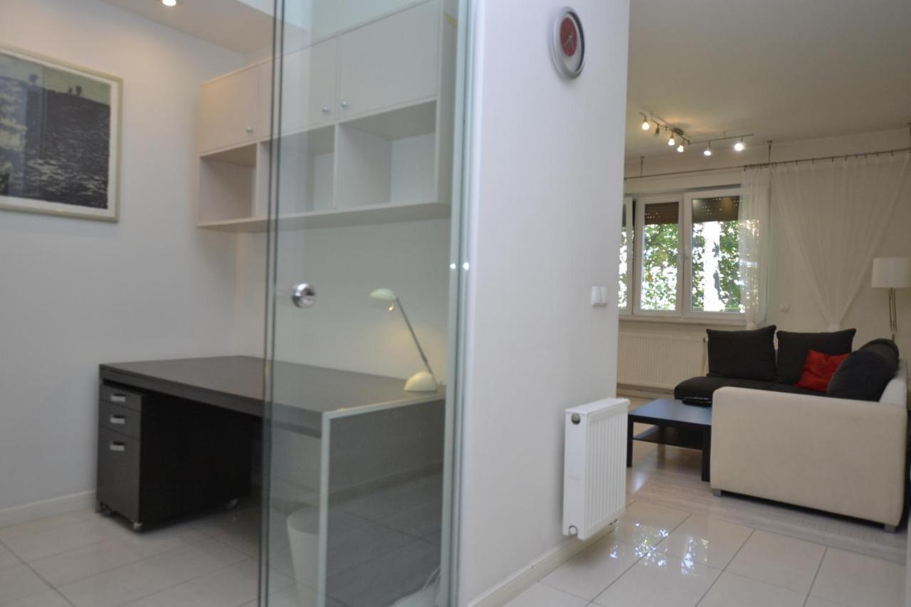 Apartament Bursztynowy Z Garazem -Centrum Gliwic Гливице Екстериор снимка